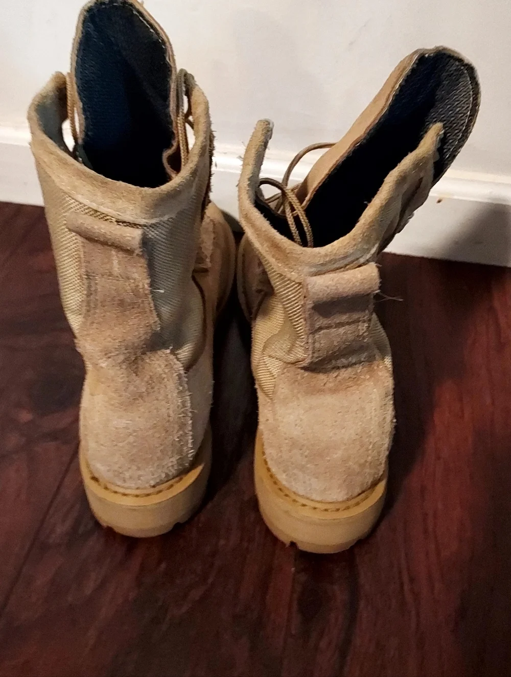 Vibram Men’s Suede  Military Steel toe  Combat boots Sz-9.5